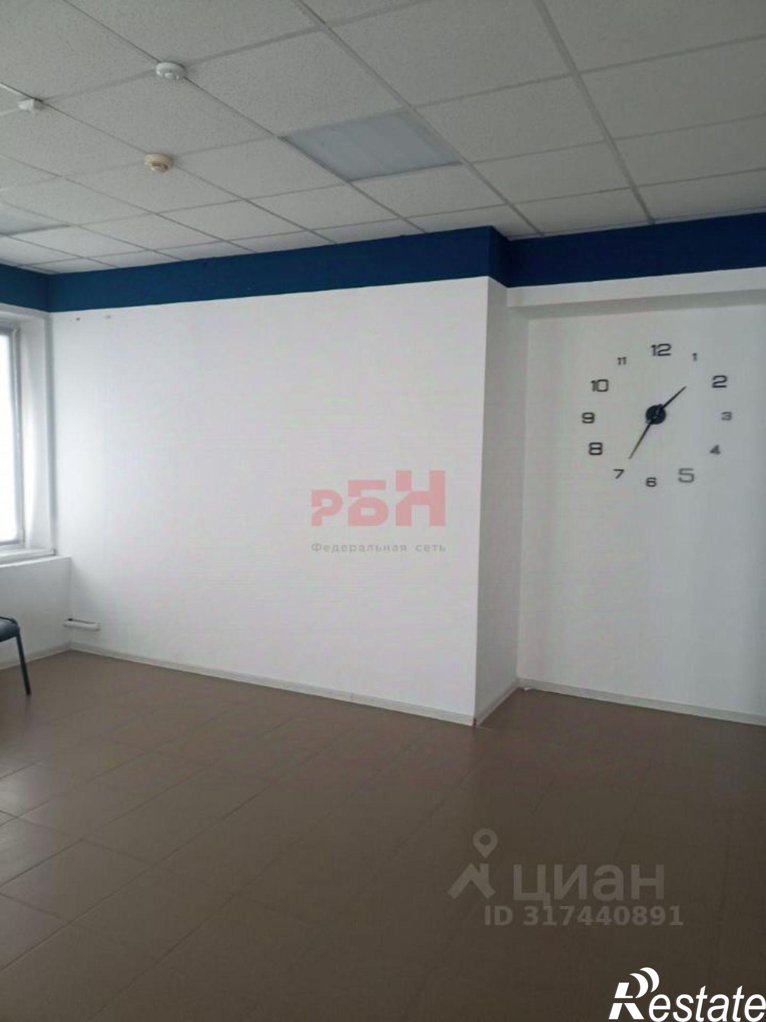 Сдать офис, помещение под офис за 16 000 рублей на улица Калинина, 177