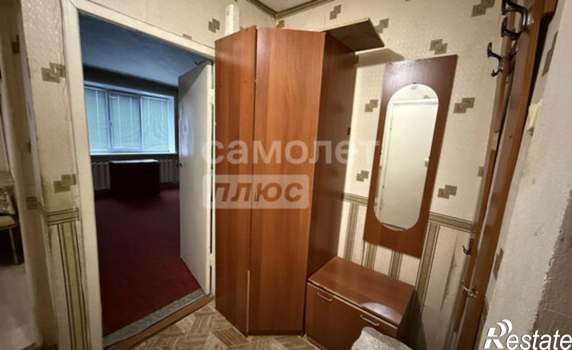 Купить квартиру за 2 400 000 рублей на ул 354-ой Стрелковой Дивизии, 17