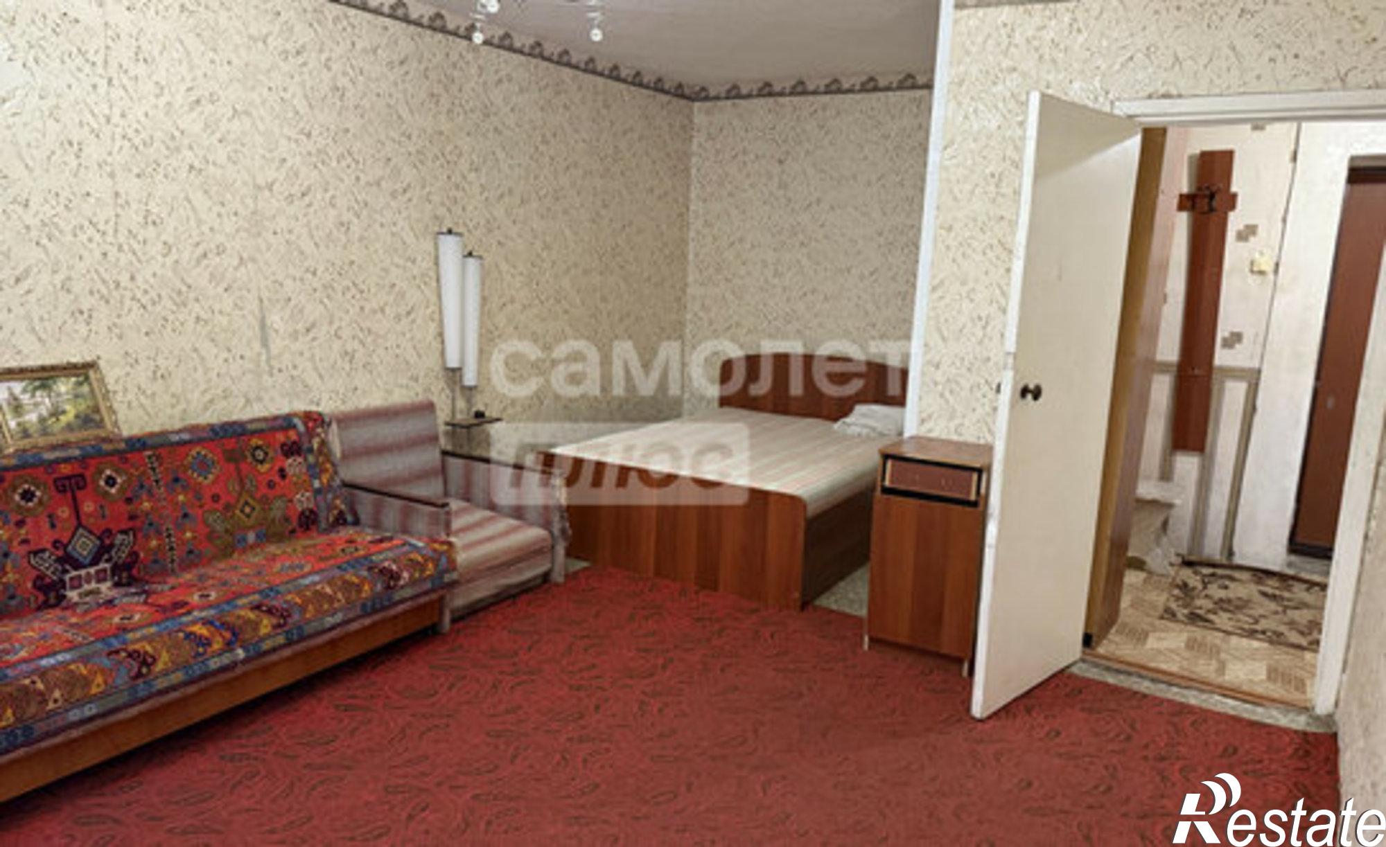 Купить квартиру за 2 400 000 рублей на ул 354-ой Стрелковой Дивизии, 17