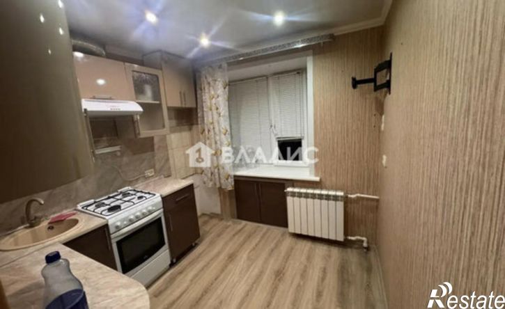 3-комн квартира ул Островского, 1,  д. 1