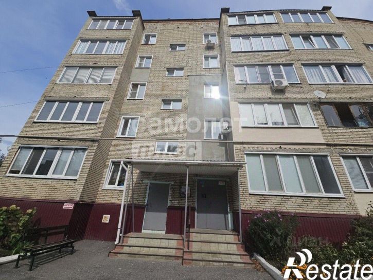 2-комн квартира Октябрьская улица, 4,  д. 4
